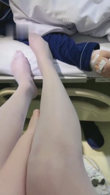 【可可大大】医院玩旁边病床的素人小哥哥 bf5130