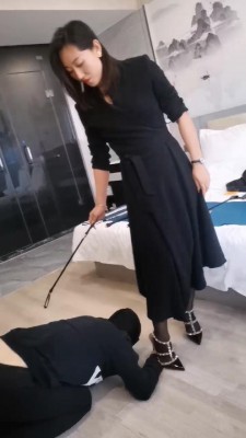 【冷御女王】各种刑罚玩贱狗 bf22452