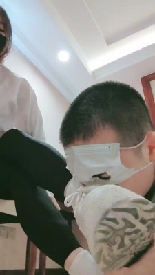 【妮蔻】晨跑后的原味鞋袜闻个狗 bf25277