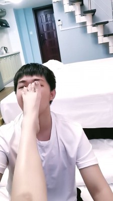 【樱诺】抖M男友闻白袜脚/捆绑踩踏/裸足插嘴/转胯 bf28187
