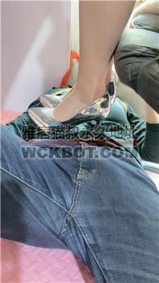 【冰诺】桌底视角-高跟踩踏地毯狗 JS240318-23