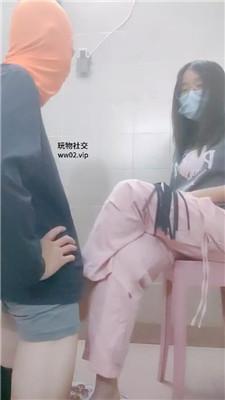 【奇了怪了】白袜踩虐/鞭打/坐脸窒息 JS241108-16