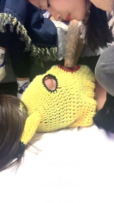 【精神小妹】4学生主VS情侣奴-吃口水浓痰/白袜脚踩踏 bf27566