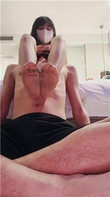 【米小糖】空姐S的脚下奴 JS250215-31